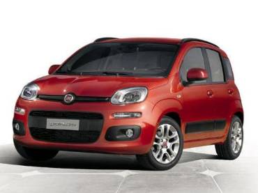 Piccola e comoda New Panda 2012, per un noleggio pronta consegna.